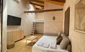 Nuevo Y Moderno Apartamento En Madrid